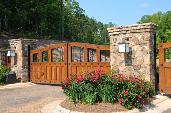 Kenosha Driveway Gate Service